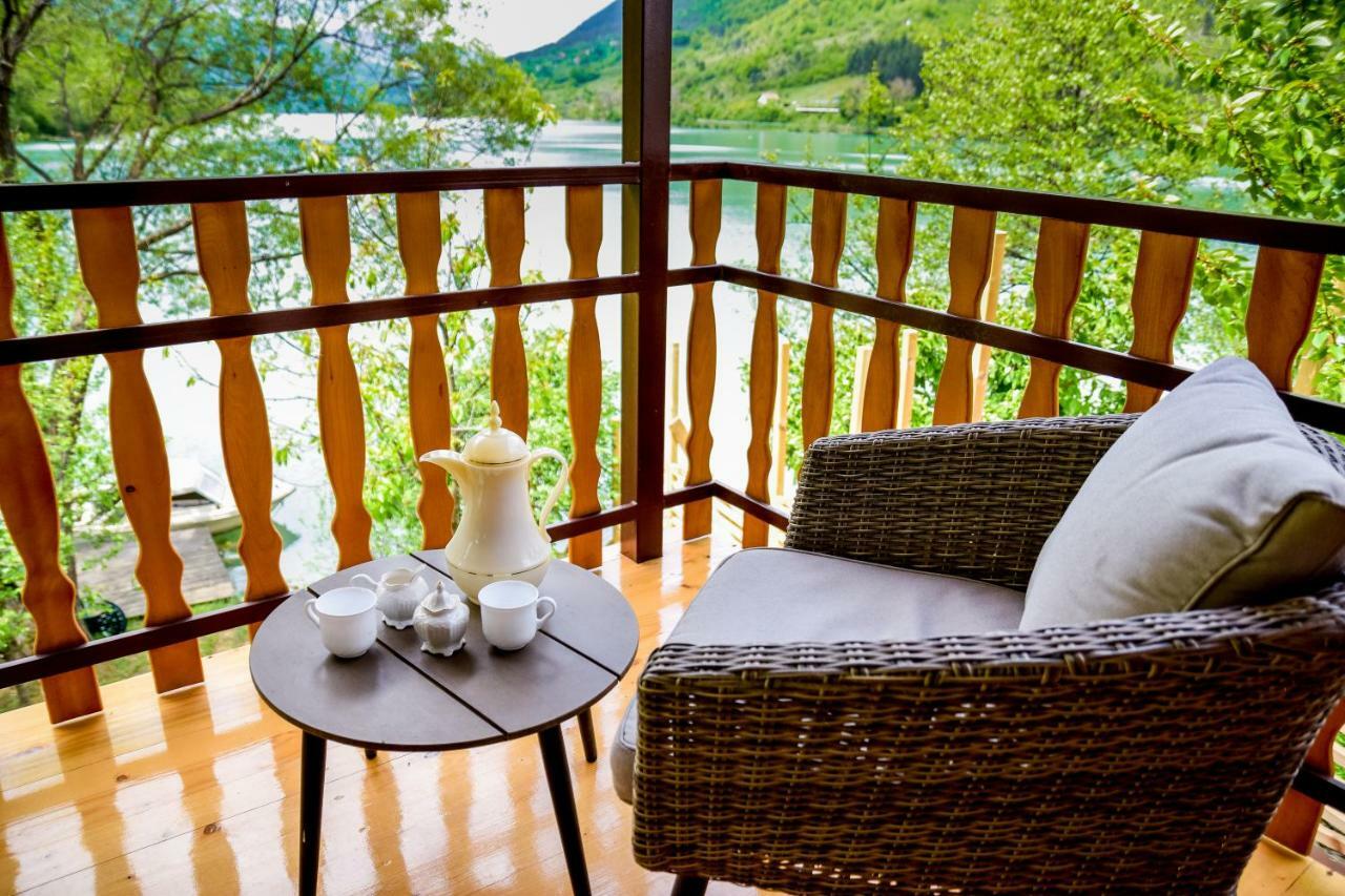 Forest Dream Lake House Яйце Экстерьер фото